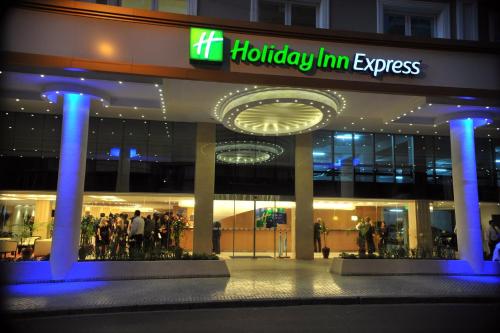596519694 Holiday Inn Express Rosario by IHG