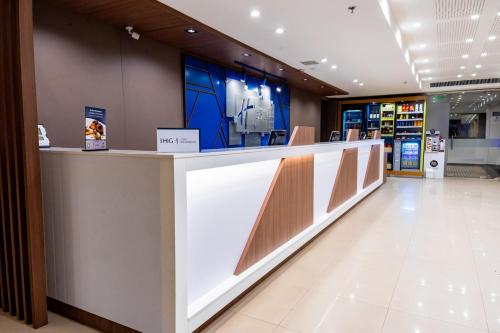596519700 Holiday Inn Express Rosario by IHG