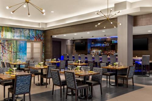 Crowne Plaza Edison by IHG in Edison, USA