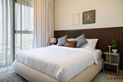 Top Floor Urban Oasis Steps from Dubai Mall - 1BR Apartment in Downtown Views ll, Tower 1, Dubái (foto 4)