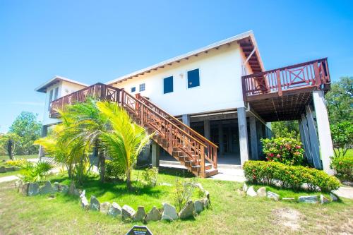 Coco View Canal lot 18 private home home in Parrot Tree