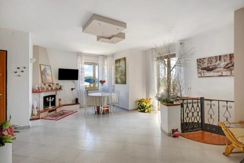 Casa Vacanza Villa Luisa gîte à louer Castiglione del Genovesi