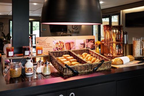 Campanile Bethune - Fouquieres Les Bethunes - 식음료(F&B)