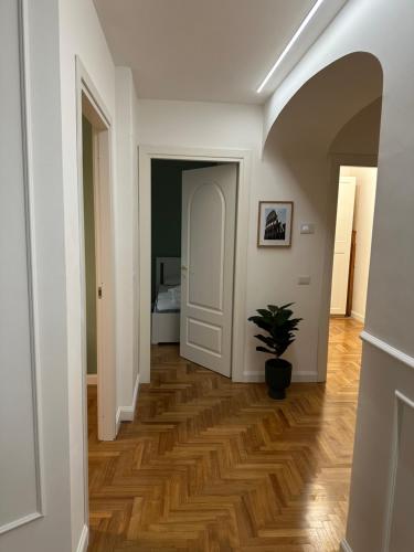 Luxury Apartment Via Veneto, Roma (foto 8)