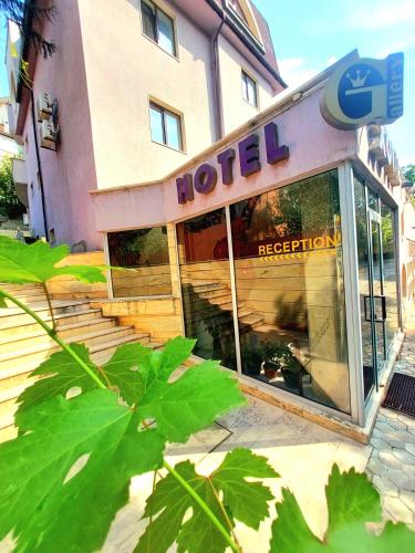 Art Hotel Galeria - image 4