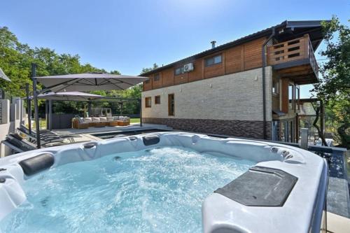 Karstais baseins, Vila Ivka Holiday Resort in Varaždinske Toplice