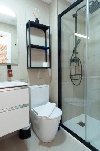 One-Bedroom Apartment image 8