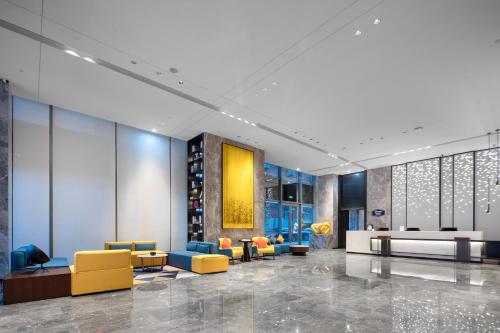 Hampton By Hilton Shenzhen Futian Mangrove Park Apartments near Yuen Long MTR Station