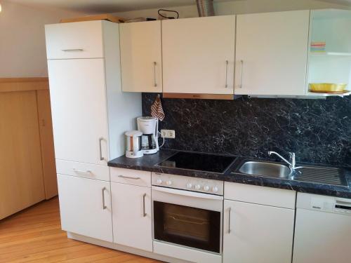 Apartment image 8