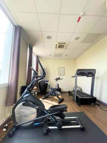 Hôtel Arles Plaza - image 14