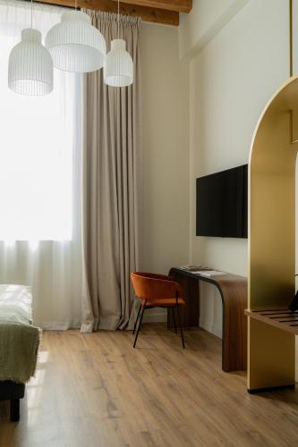 Superior Double Room image 3
