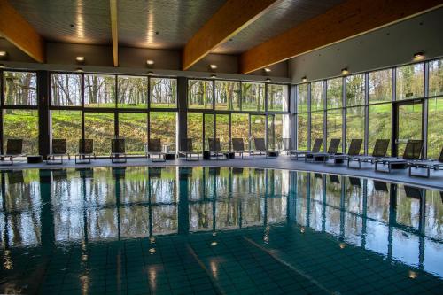 596577363 Hotel Grad Otočec - Relais Chateaux