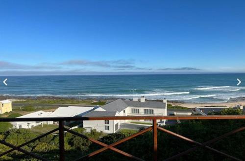 Ocean's Echo, Struisbaai
