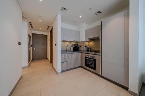 Stylish 1 BDR apartment in Sobha Waves - image 6