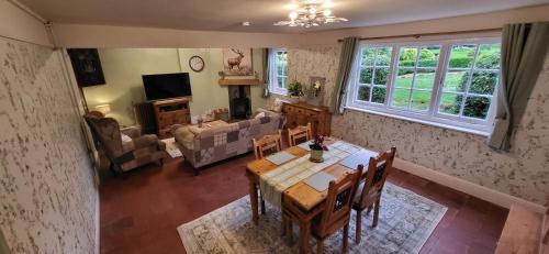 Létesítmények, The Lodge at Fairfield Court in Belbroughton