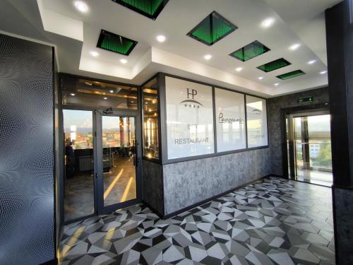 餐厅, Hotel Panoramic in 库台斯