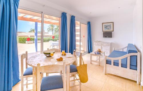Apartamentos Mar Blau