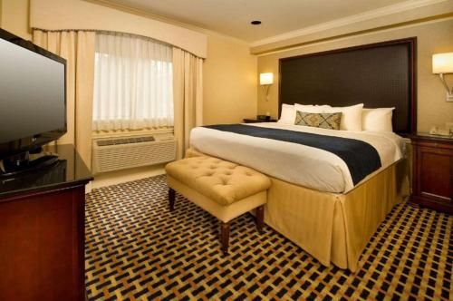 Best Western Premier Plaza Hotel and Conference Center - image 6
