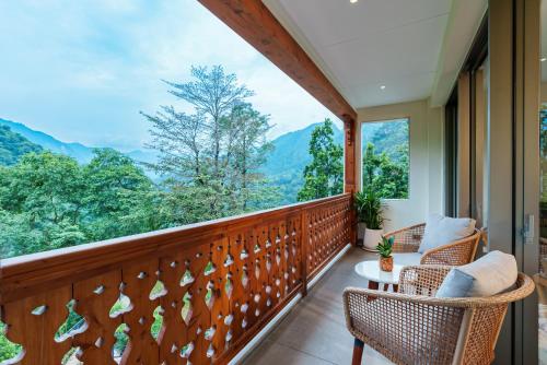 Erkély/terasz, VILEEN Rishikesh A Wellness Resort by Ganga Kinare in Byasi