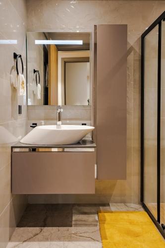 The Avery at Diamond in the City, Cantonments (photo 9)