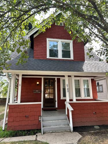 . Palmetto 2 Bed Family House in Cincy near Hyde Park