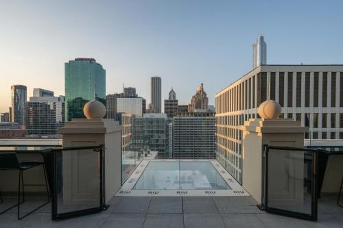 Riu Plaza Chicago - image 7