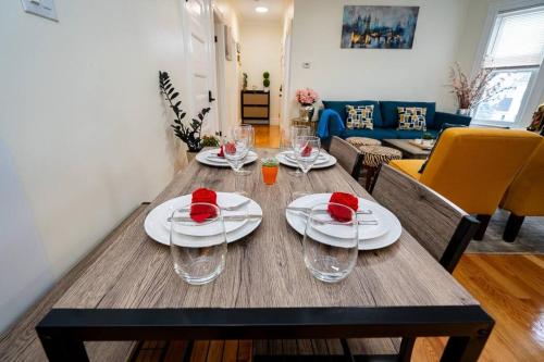 14b-Newly Renovated, Uniquely decorated Apartment in Boston, USA