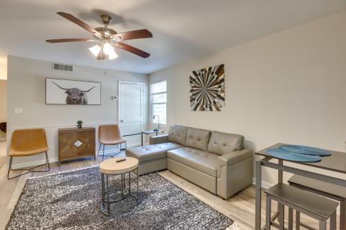 Talladega Apartment about 14 Mi to Superspeedway! in Talladega, USA