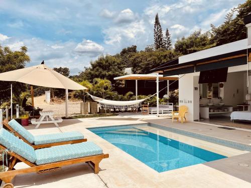 CasaDorothea para PAREJAS Anapoima
