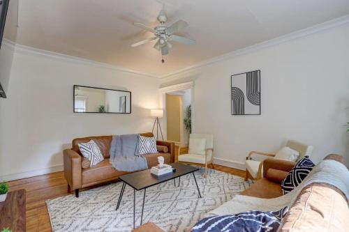 3BR - Sleeps 8 McKinley Beach - BradySt Lower East in Milwaukee, USA