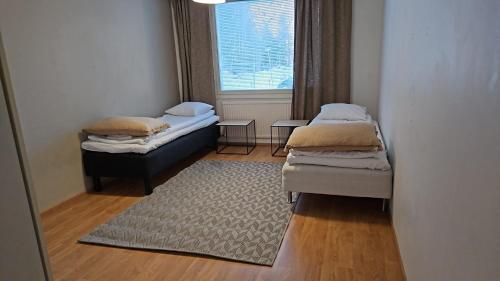 3 bedrooms, 5 beds