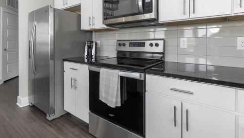Landing at The Exchange - 2 Bedrooms in San Marco in Jacksonville, USA
