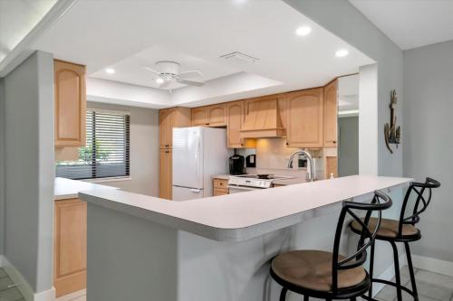 Mahi Manor - by Cheerful Rentals in Bradenton, USA