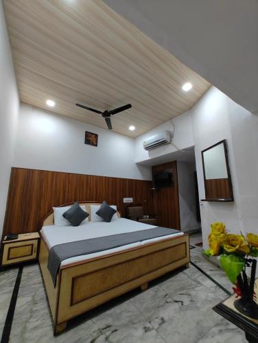 Hotel Swarajya Palace photo 2