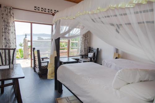 Serene Lake View Lodge in Kayove, Rwanda in Kibuye