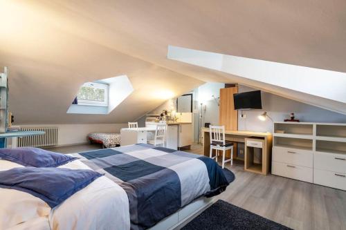  enJoy Home - Monolocale S Sofia sui tetti di Padova, Unterkunft in Padua