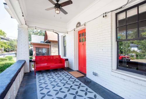 Sweet Escape in Edgewood