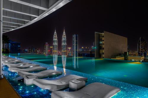 Eaton Residence KLCC by Yemala - image 5