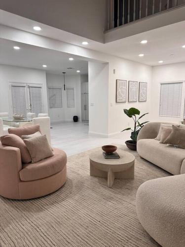 A modern and peaceful oasis in Rancho Cucamonga, USA