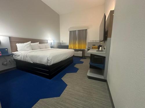 Microtel Inn & Suites by Wyndham Amarillo West – Amarillo, TX