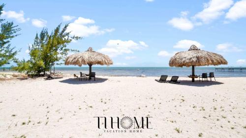 Ocean View Room Barnacle bed and breakfast Deers Beach Front Suite in Big Pine Key, USA