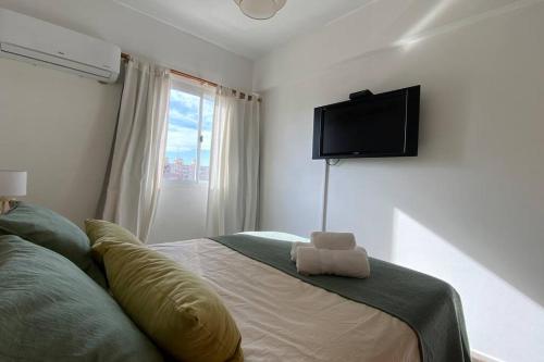 One-Bedroom Apartment image 8