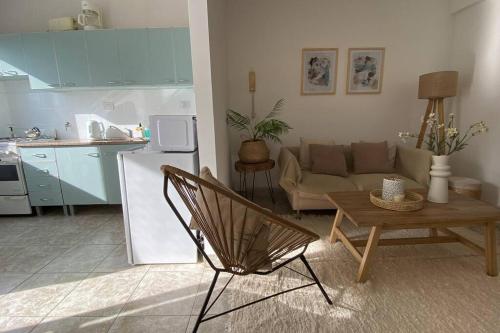One-Bedroom Apartment image 1