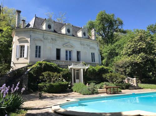Chateau La Palue Close To Saint-Émilion - Chambre d'hôtes - Coutras