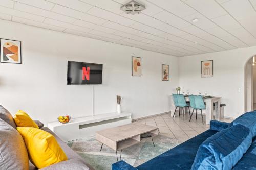 Sunshine - 4 Personen Airport Messe mit TG-Garage in Ostfildern