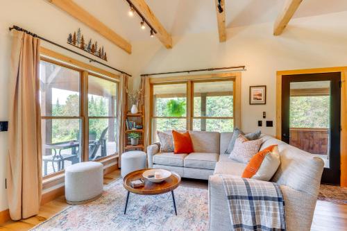 Fire Pit and Views Pet-Friendly Vermont Cabin in Craftsbury, USA