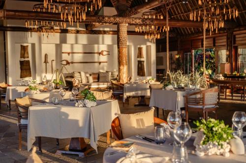 Restaurant, The Wakaya Club &  Spa in Lomaiviti Islands