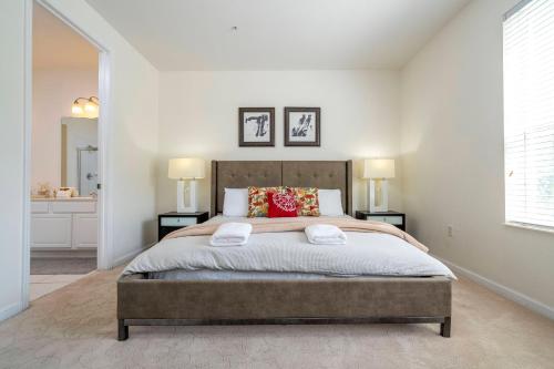 Wonderful Vacation Apartment with balcony at Vista Cay apt 103 - image 10
