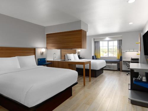 溫德姆特雷西米克羅酒店 (Microtel Inn & Suites by Wyndham Tracy) in 雀西