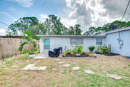 Apt 1 Mi to Riverfront in Titusville with Patio in Titusville, USA